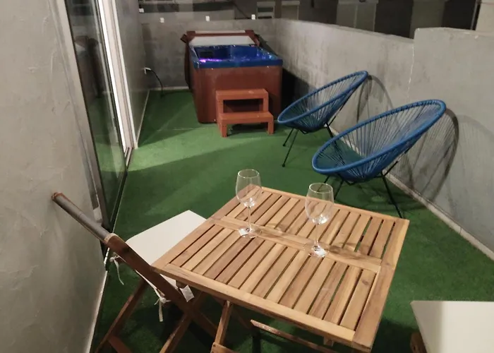 Arguineguin Beach, Penthouse Apartment And Jacuzzi