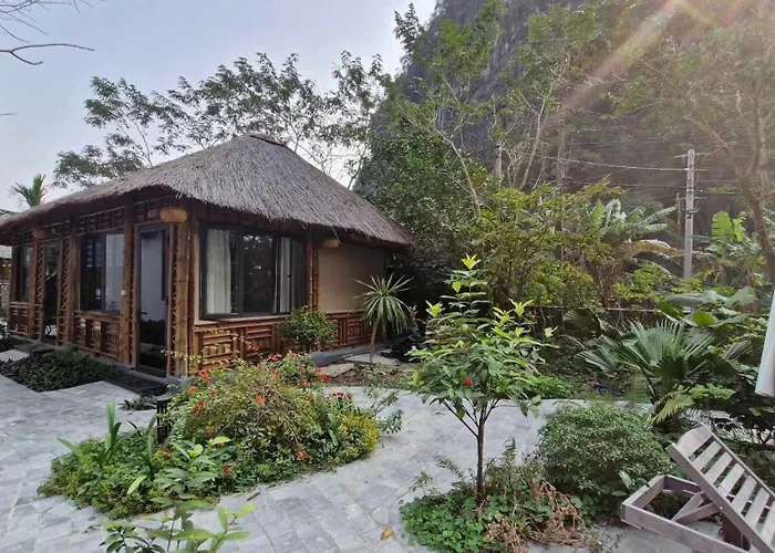 Tam Coc Galaxy Villa & Bungalow