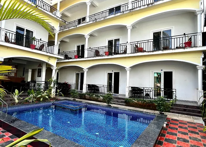 Morjim Sunset Hotel - 400 Meter To Morjim Beach