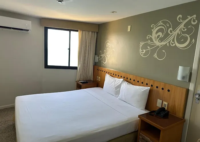 Chic Hotel Suite In Fabulous Meireles Fortaleza With Wifi, Fitness Room