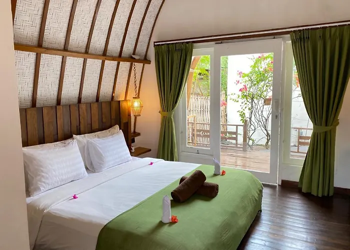 Coral Drift Beach Bungalow