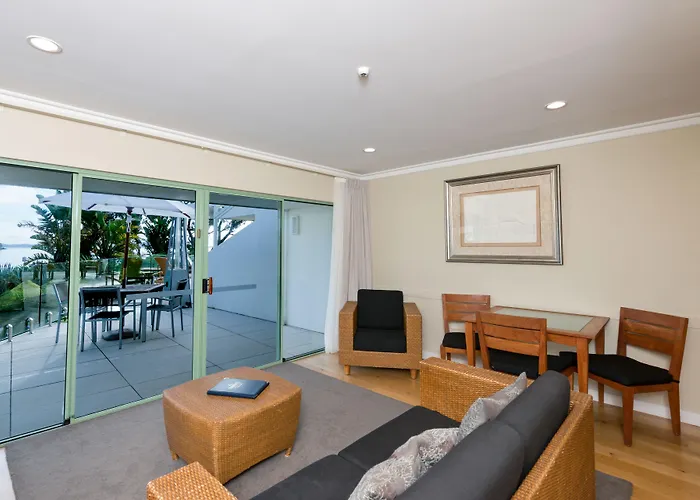 Paihia Beach Resort & Spa Hotel