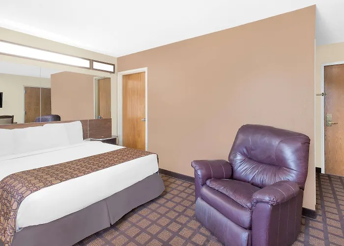Microtel Inn & Suites By Wyndham Franklin