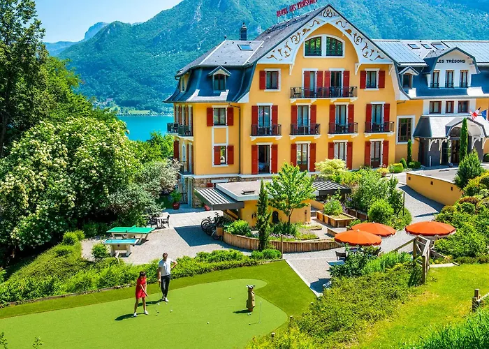 Les Tresoms Lake And Spa Resort