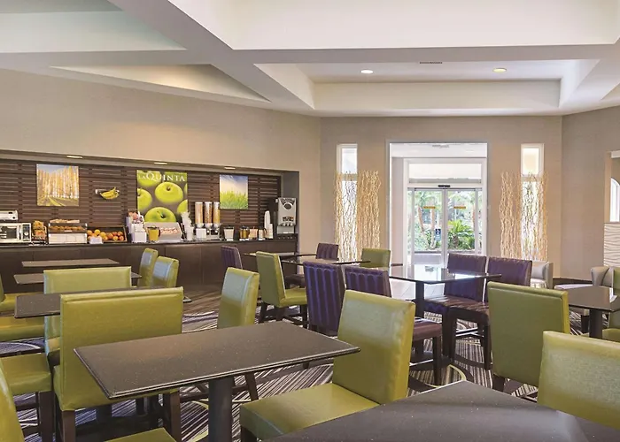 La Quinta Inn & Suites By Wyndham Ontario Airport