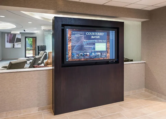 Courtyard By Marriott Lynchburg