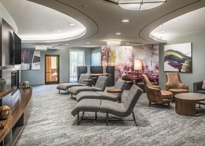 Courtyard By Marriott Lynchburg
