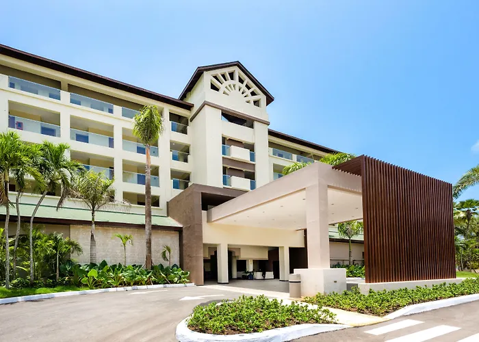 Coral Costa Caribe Beach Resort