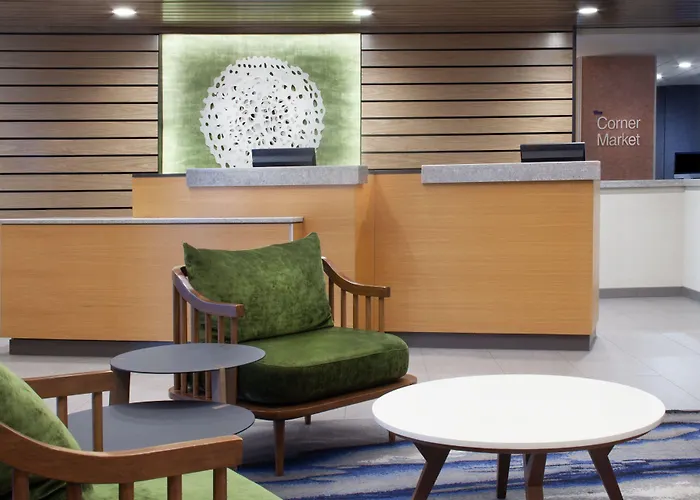 Fairfield Inn & Suites By Marriott Charleston