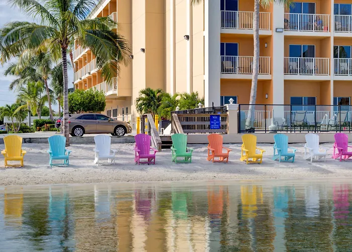 Hutchinson Island Hotel