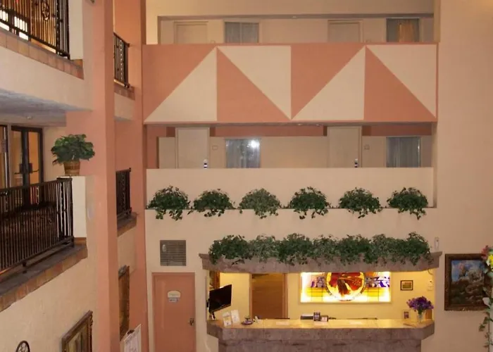 Barcelona Suites Albuquerque