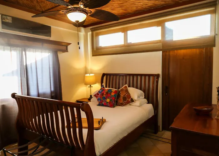 The Lodge At Jaguar Reef