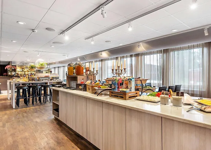 Best Western Plus Park Airport Hotel