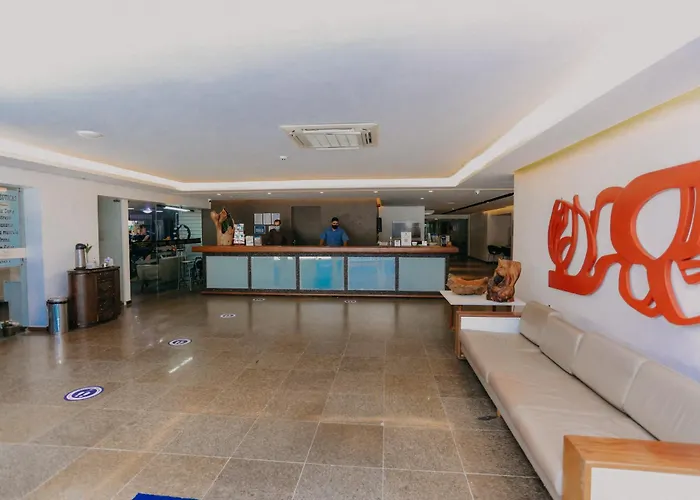Pajuçara Praia Hotel