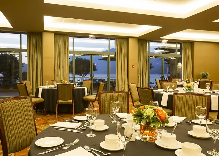 Harrison Hot Springs Resort & Spa