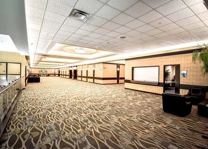 Canad Inns Destination Centre Club Regent Casino Hotel