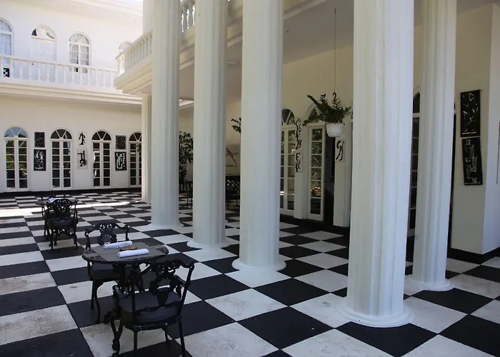 Jamaica Palace Hotel
