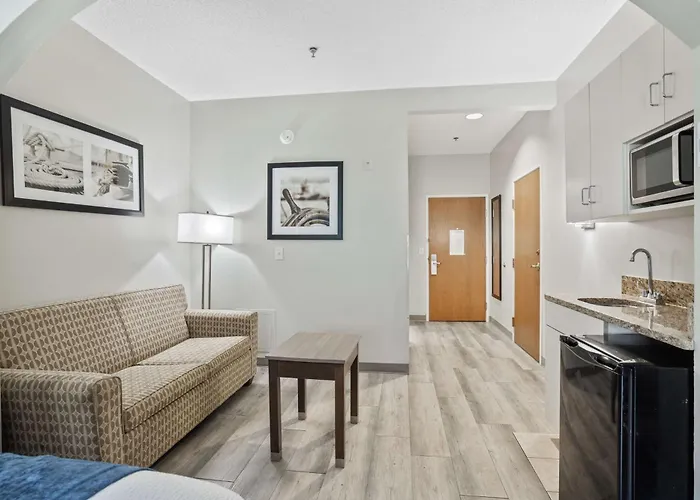 Blue Water Inn & Suites BW Signature Collection