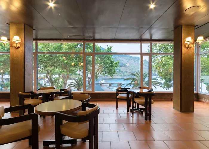 Baía Madeira Hotel