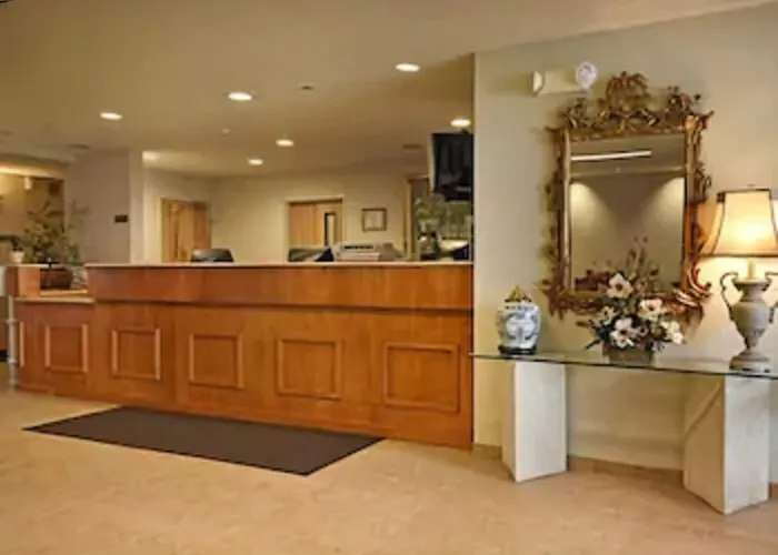 Super 8 By Wyndham Hagerstown/Halfway Area