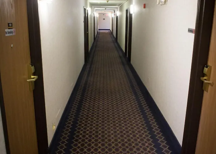 Regency Inn & Suites