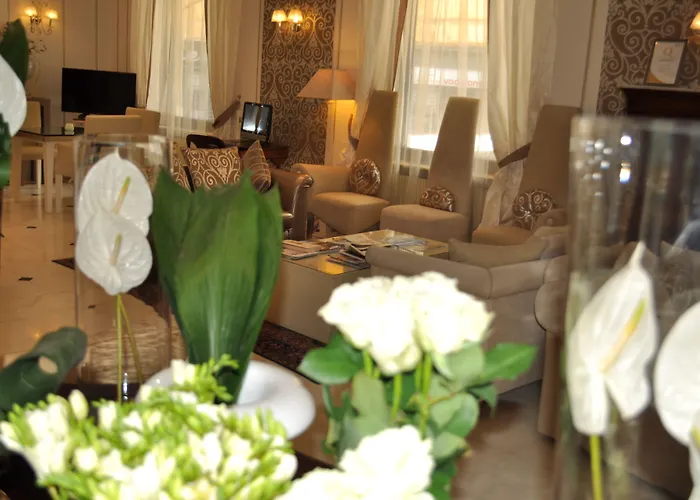 Hotel Jolanda