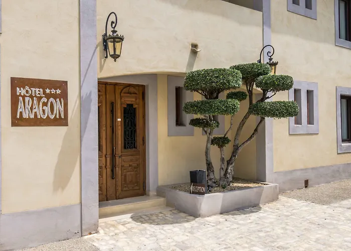 Hôtel l'Aragon à 50m de la cité de Carcassonne