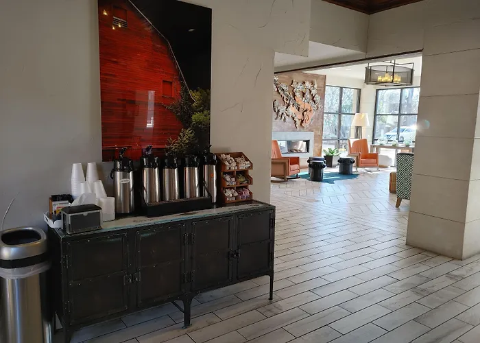 Fredericksburg Inn And Suites