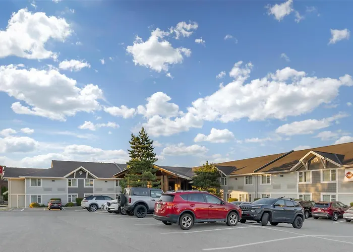 Best Western Plus Country Meadows Inn