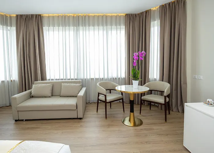 Sky Hotel Tirana