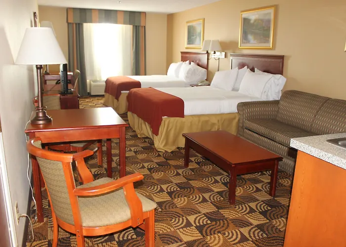 Holiday Inn Express And Suites Thomasville By Ihg