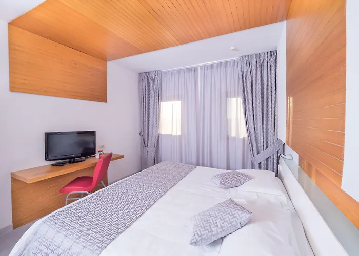 Montaperti Hotel