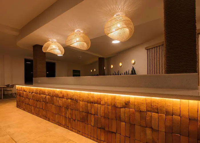 Anomansa Beach Resort At Elmina Bay