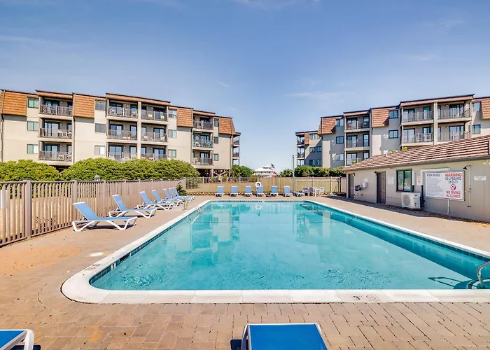 Steps To Sand! Condo W/ 2 Pools In Atlantic Beach