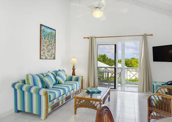 Shoal Bay Villas