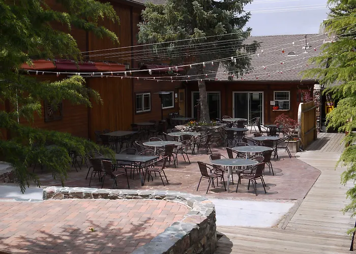 Robinhood Resort