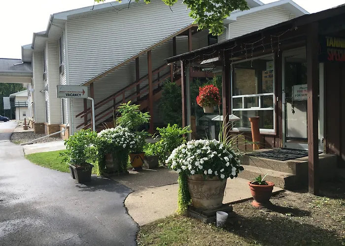 Budget Host Inn