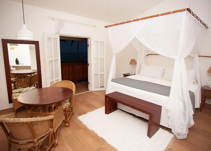 Saint Tropez Praia Hotel