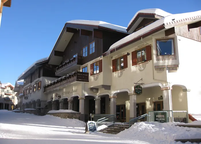 Sun Peaks Lodge