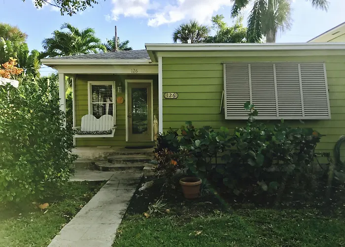 Mango Inn Bed And Breakfast Lake Worth Beach
