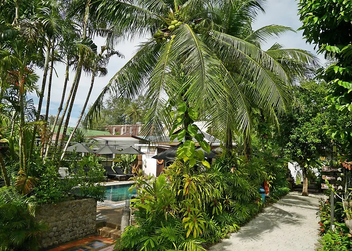 Bangtao Beach Chalet Resort