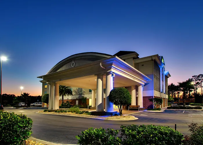 Holiday Inn Express & Suites Jacksonville North-Fernandina By Ihg