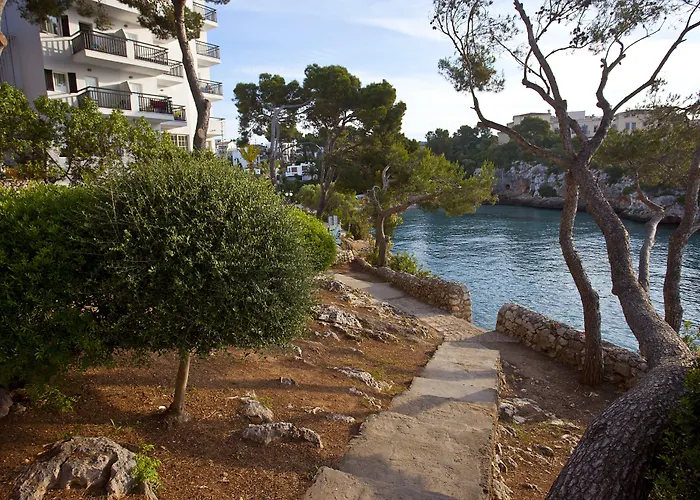 Cabot Cala Ferrera