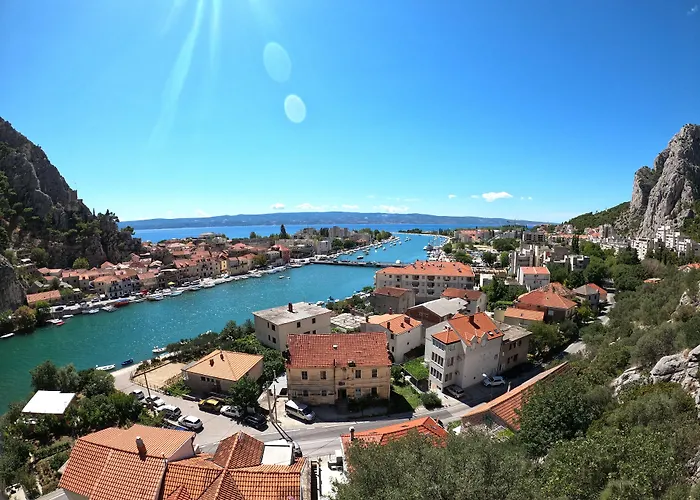 Hotel Villa Dvor (Adults Only)
