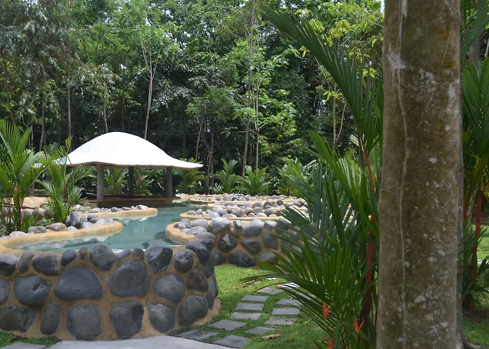 Volcano Lodge, Hotel & Thermal Experience