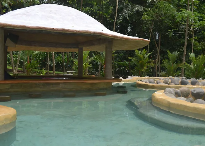 Volcano Lodge, Hotel & Thermal Experience
