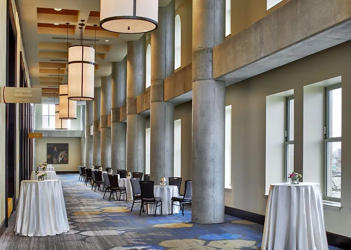 Lancaster Marriott At Penn Square