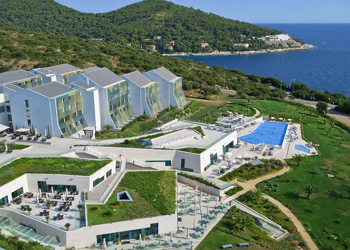 Valamar Lacroma Hotel