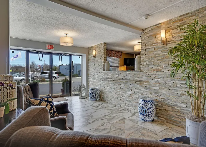 Blue Creek Inn