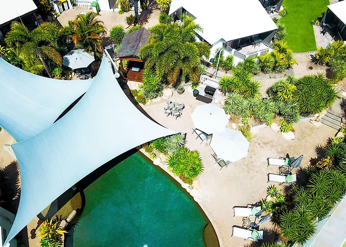 Island Leisure Resort